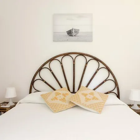 Casa vacanze Seaside Near The Beach, Garden & Bbq *