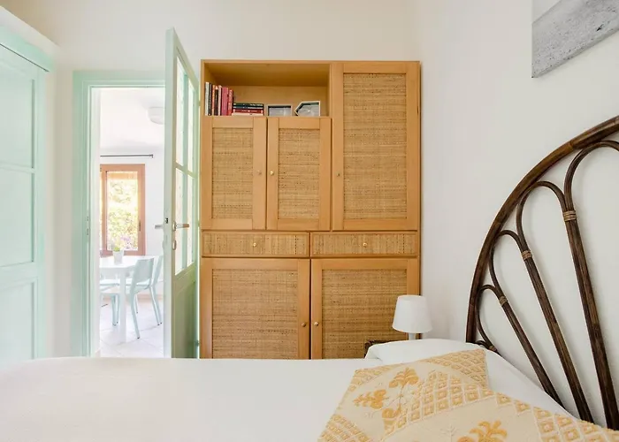 Seaside Near The Beach, Garden & Bbq 福特村